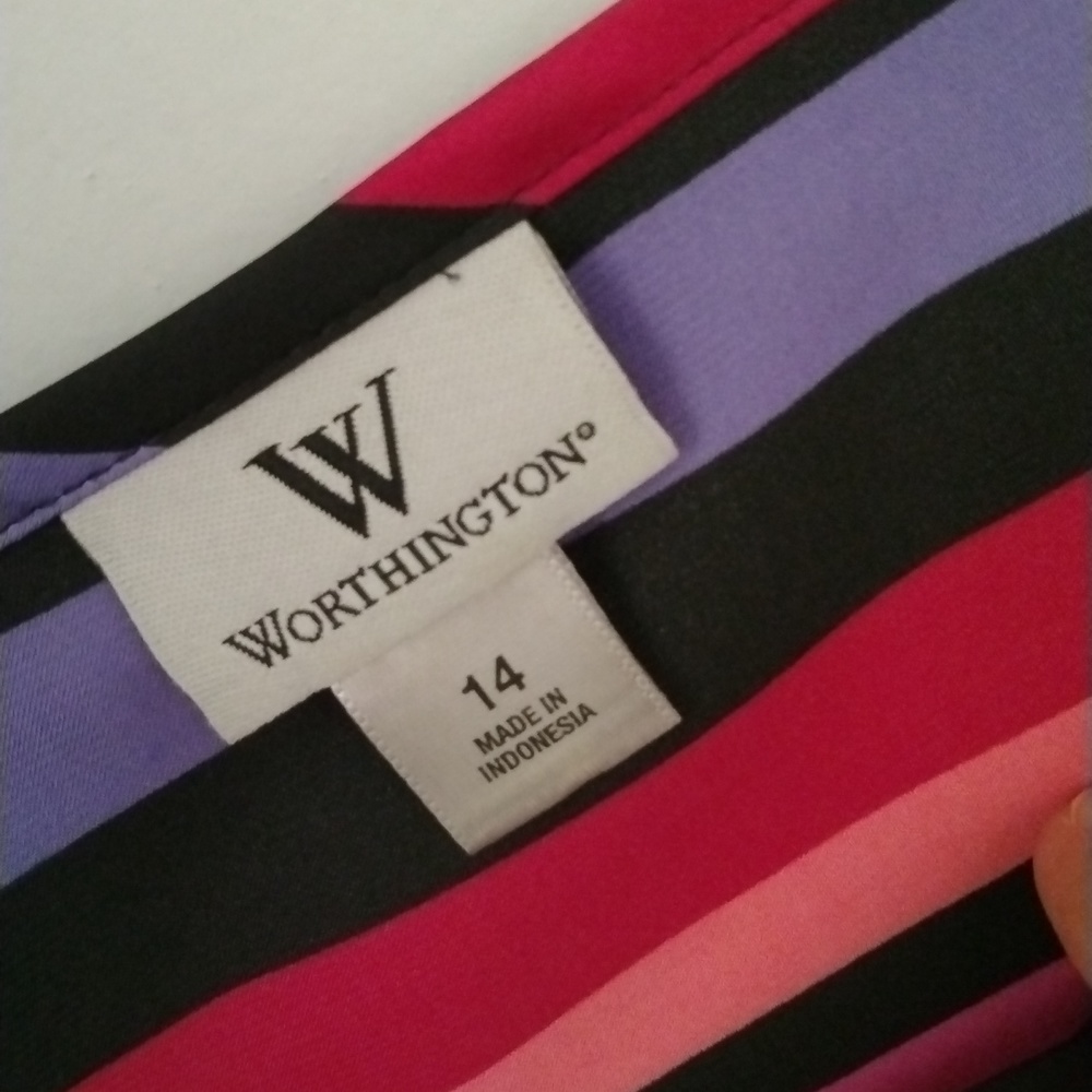 WORTHINGTON DRESS ๐ - Picture 6 of 17